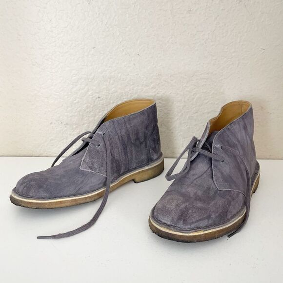 Clarks Women’s Chukka Dessert boots Boots in gray suede. 7.5 - Picture 17 of 17